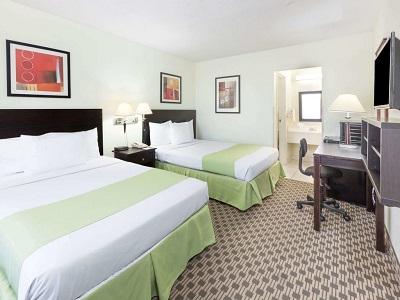 Days Inn By Wyndham Dallas Irving Exterior foto